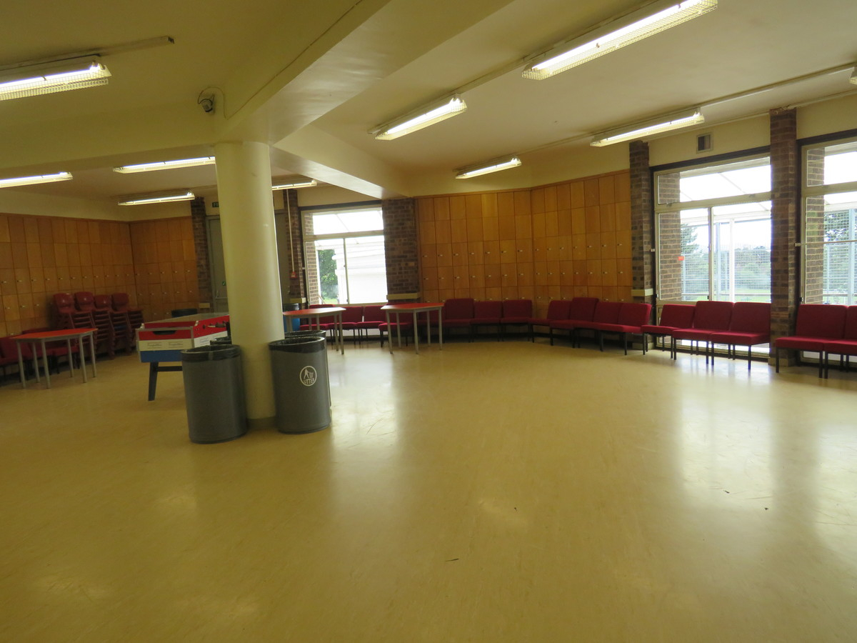 Function Room At Mill Hill County High School For Hire In Barnet 