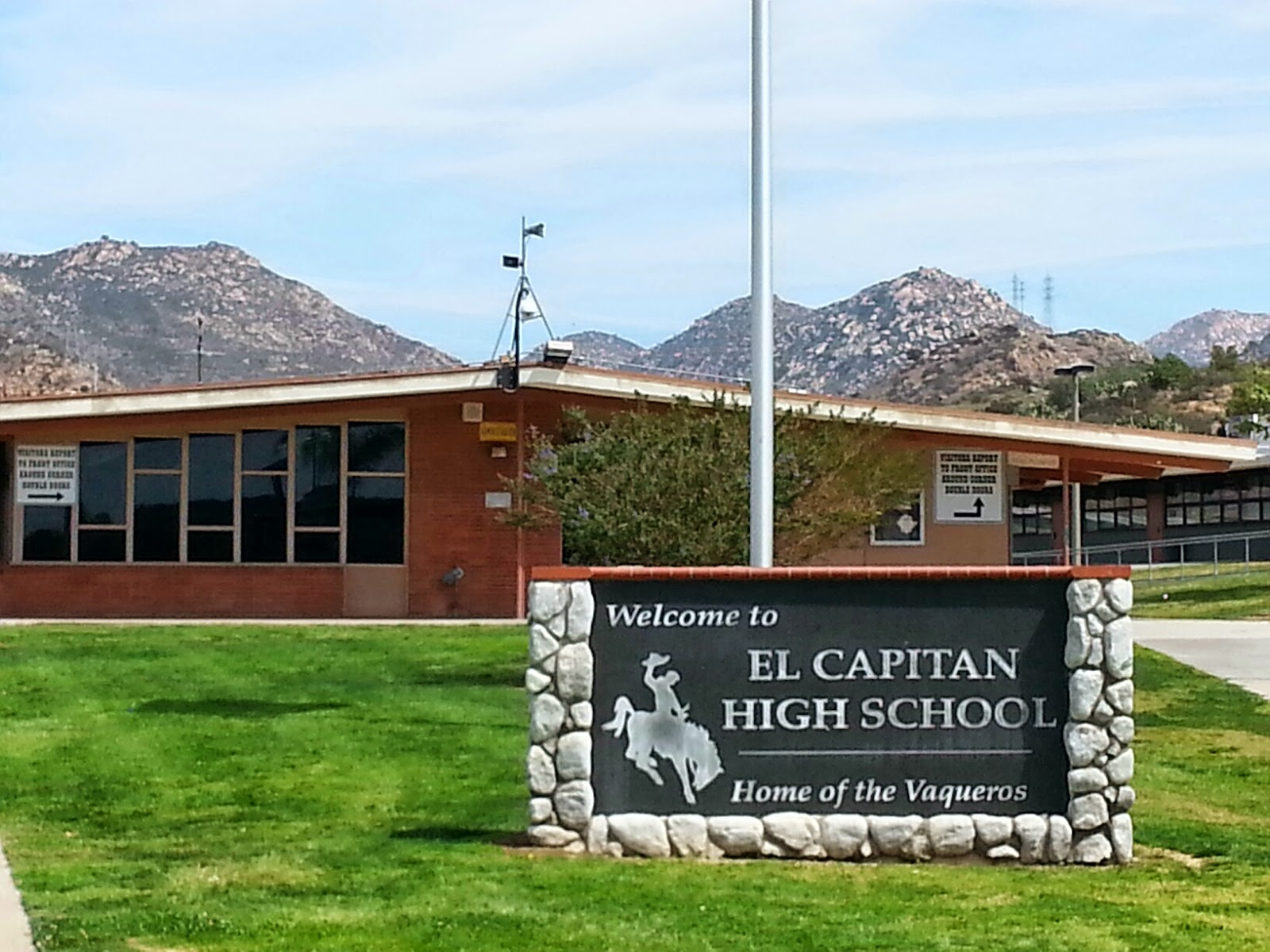 Homes Near El Capitan High School In Lakeside CA