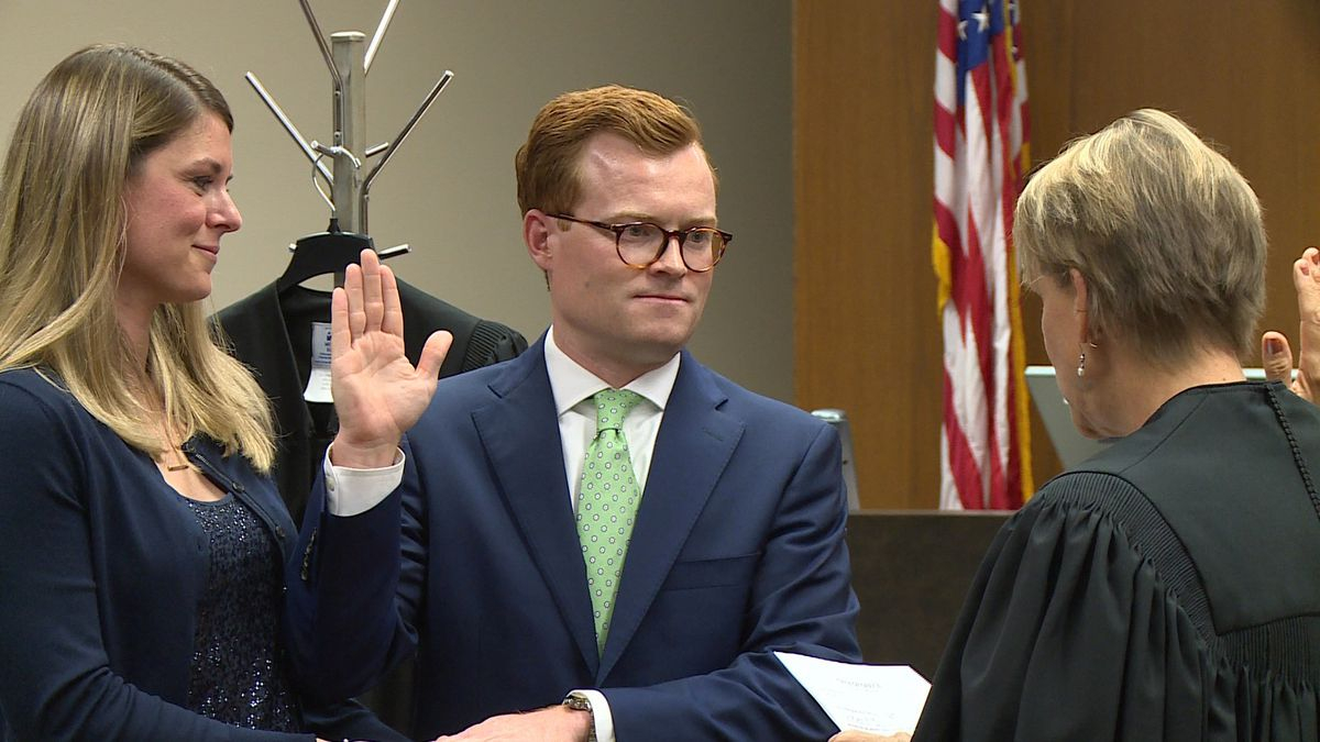 New Judge Sworn in To Eau Claire County Court