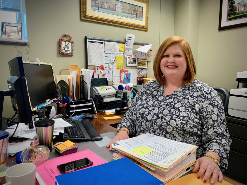 Shortage Of Clerks At Crisis Level In Virginia s District Courts WVTF