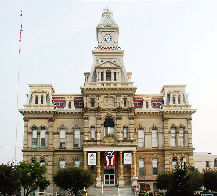 The Muskingum County Courthouse Is A Historic Building In Zanesville