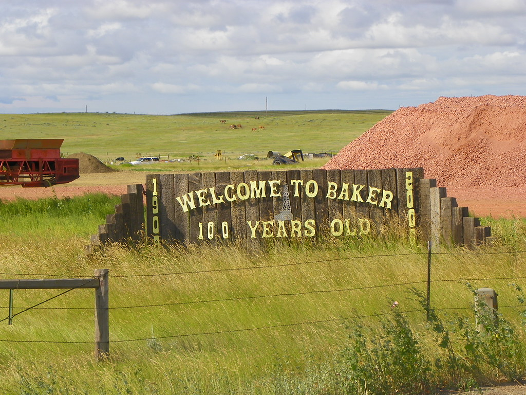 Welcome To Baker 100 Years Old Fallon County Montana Flickr